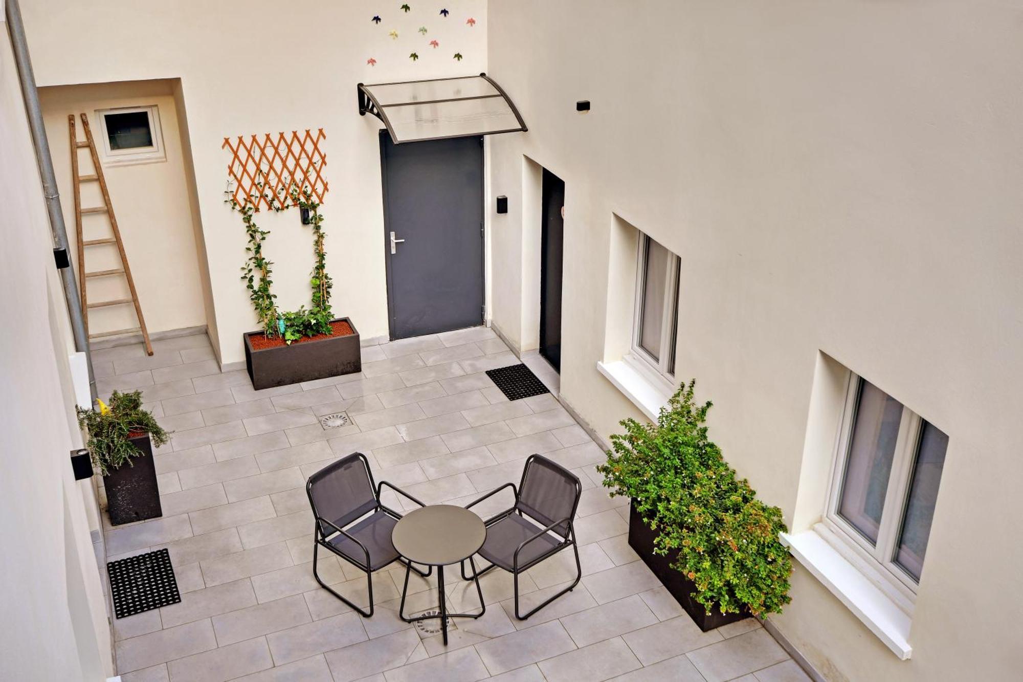 Hotel Cocoon Saint-Ouen  Buitenkant foto